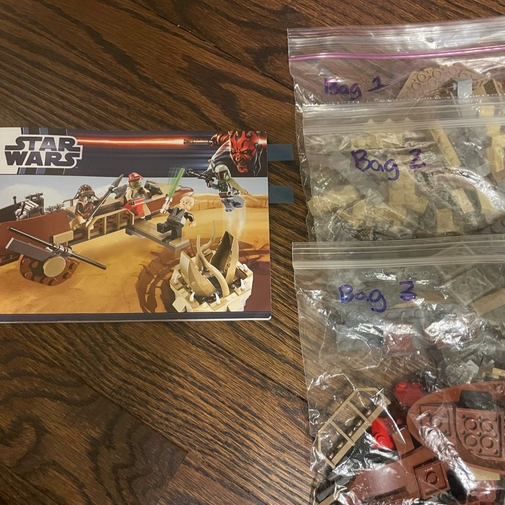 Lego Star Wars - Desert Skiff, Retired Set # 9496